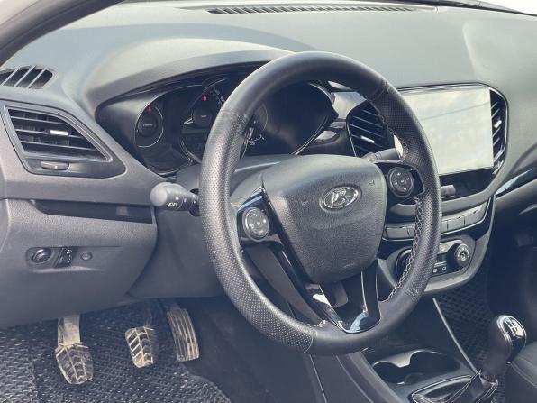 Lada (ВАЗ) Vesta I с пробегом 2016 года, цена 825 000 рублей, 163833 км, седан, Автокод Объявления