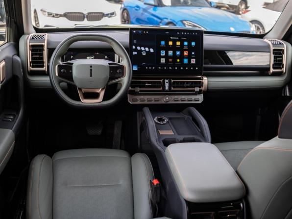 iCar 03 с пробегом 2024 года, цена 4 499 000 рублей, 9119 км, внедорожник, Автокод Объявления