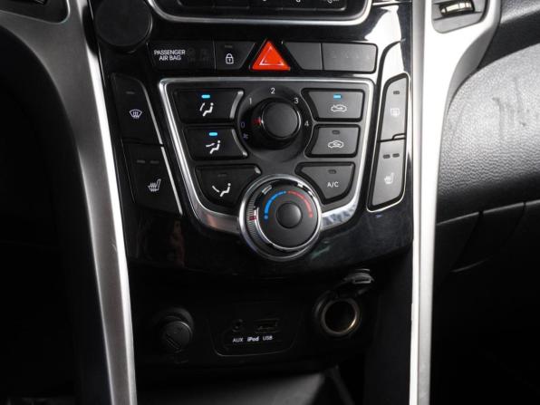 Hyundai i30 II с пробегом 2012 года, цена 999 000 рублей, 173663 км, хэтчбек, Автокод Объявления