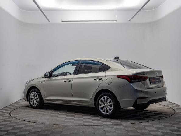 Hyundai Solaris II с пробегом 2019 года, цена 1 380 000 рублей, 108214 км, седан, Автокод Объявления