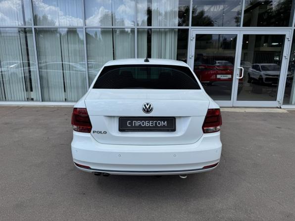 Volkswagen Polo V Рестайлинг с пробегом 2018 года, цена 1 349 000 рублей, 99905 км, седан, Автокод Объявления