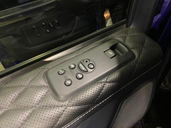 Land Rover Range Rover Sport I Рестайлинг с пробегом 2011 года, цена 2 150 000 рублей, 122300 км, внедорожник, Автокод Объявления