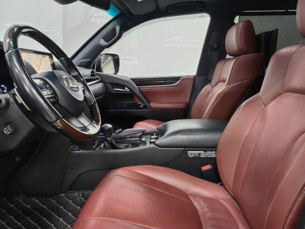 Lexus LX III Рестайлинг 2 с пробегом 2016 года, цена 8 500 000 рублей, 77324 км, внедорожник, Автокод Объявления