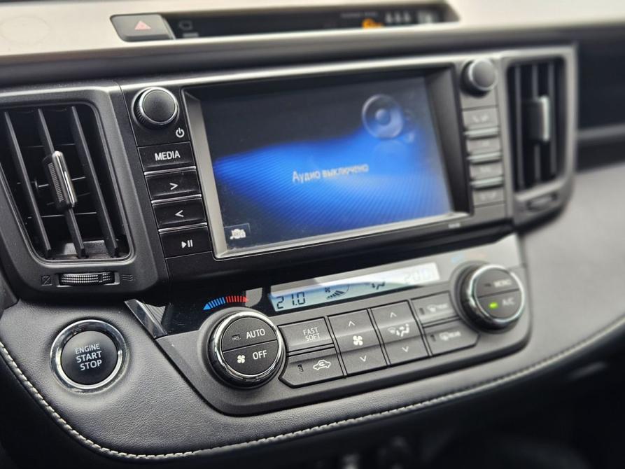 Toyota RAV4 IV (XA40) Рестайлинг Санкт-Петербург  - изображение 18
