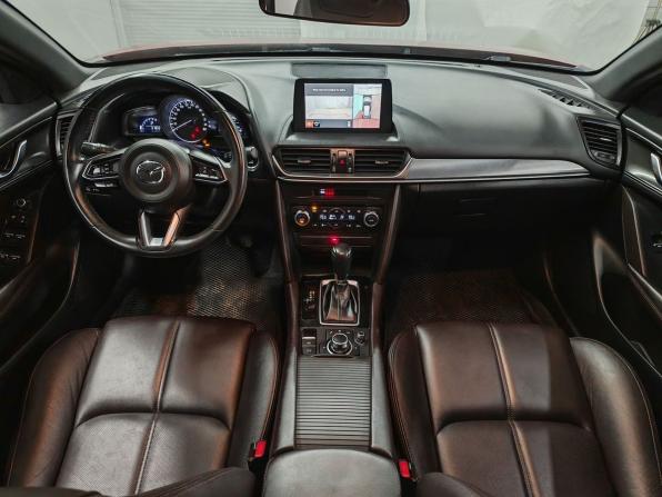 Mazda CX-4 I Рестайлинг с пробегом 2023 года, цена 2 700 000 рублей, 31801 км, внедорожник, Автокод Объявления