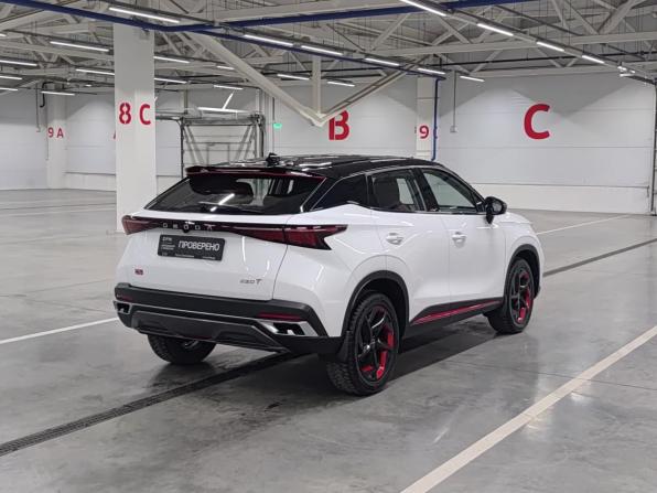 Omoda C5 I с пробегом 2023 года, цена 1 799 000 рублей, 34245 км, внедорожник, Автокод Объявления
