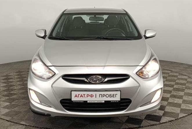 Hyundai Solaris I с пробегом 2014 года, цена 830 000 рублей, 142500 км, седан, Автокод Объявления