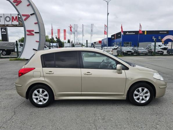 Nissan Tiida I Рестайлинг с пробегом 2011 года, цена 750 000 рублей, 134299 км, хэтчбек, Автокод Объявления