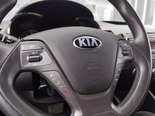 Kia Cerato III Рестайлинг (Classic) с пробегом 2017 года, цена 1 390 000 рублей, 118000 км, седан, Автокод Объявления