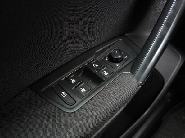 Volkswagen Tiguan II с пробегом 2019 года, цена 2 579 000 рублей, 52750 км, внедорожник, Автокод Объявления