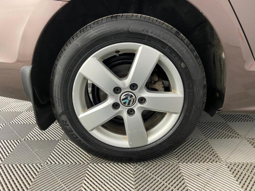 Volkswagen Jetta VI Псков  - изображение 21