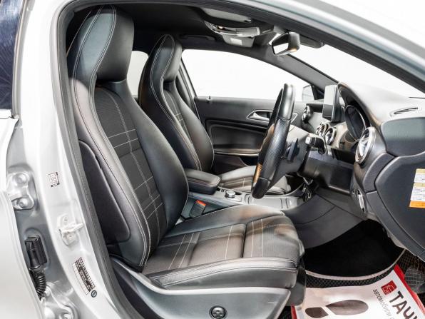 Mercedes-Benz GLA I (X156) с пробегом 2015 года, цена 1 700 000 рублей, 37295 км, внедорожник, Автокод Объявления