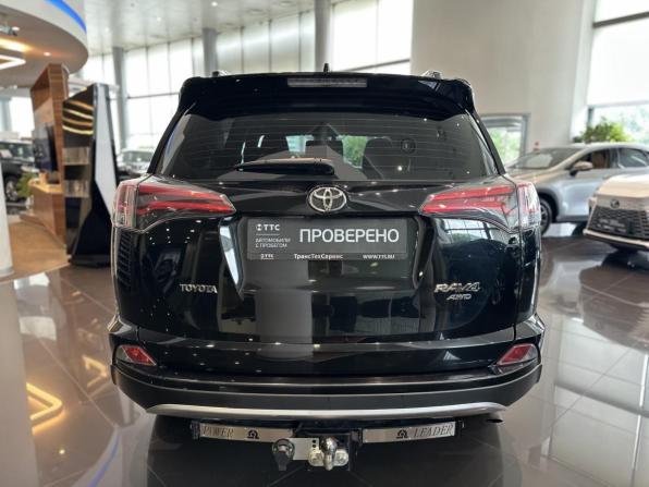 Toyota RAV4 IV (XA40) Рестайлинг с пробегом 2018 года, цена 2 589 000 рублей, 98999 км, внедорожник, Автокод Объявления