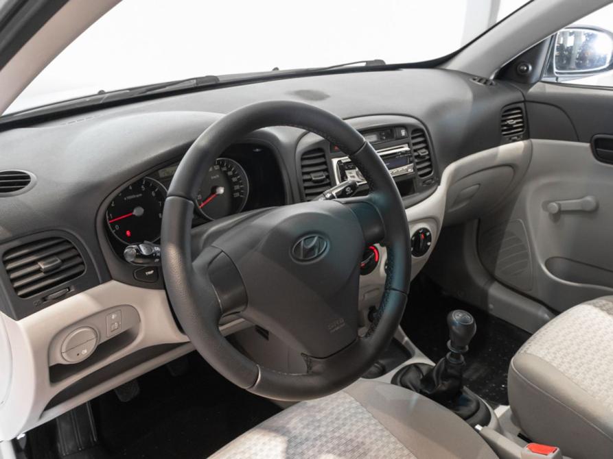 Hyundai Verna II Казань  - изображение 5