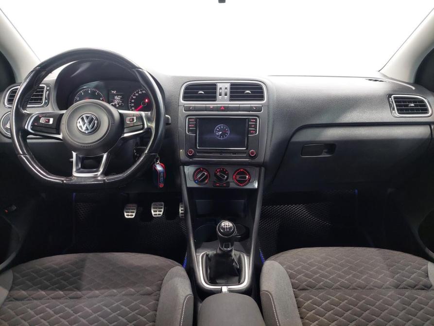 Volkswagen Polo V Рестайлинг Пермь  - изображение 12