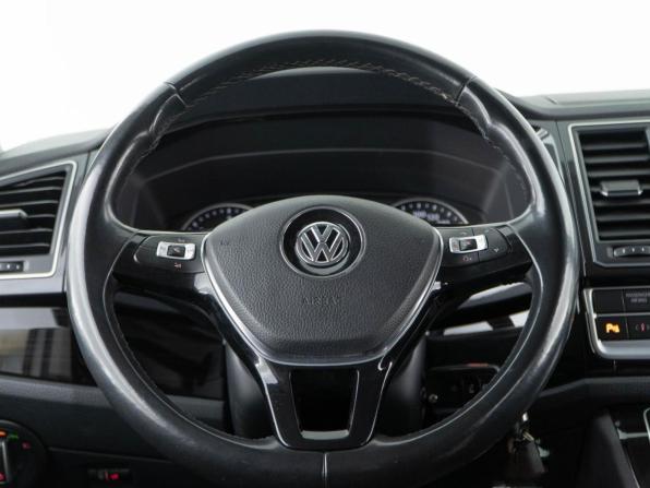 Volkswagen Multivan T6 с пробегом 2016 года, цена 3 299 077 рублей, 217015 км, минивэн, Автокод Объявления