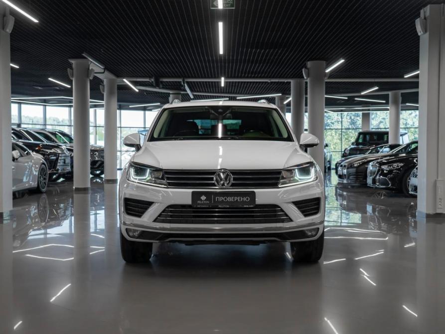 Volkswagen Touareg II Рестайлинг Москва  - изображение 3