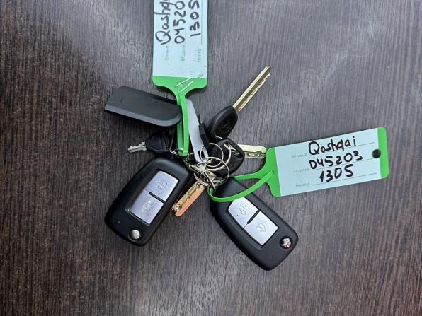 Nissan Qashqai II с пробегом 2018 года, цена 1 895 000 рублей, 87551 км, внедорожник, Автокод Объявления