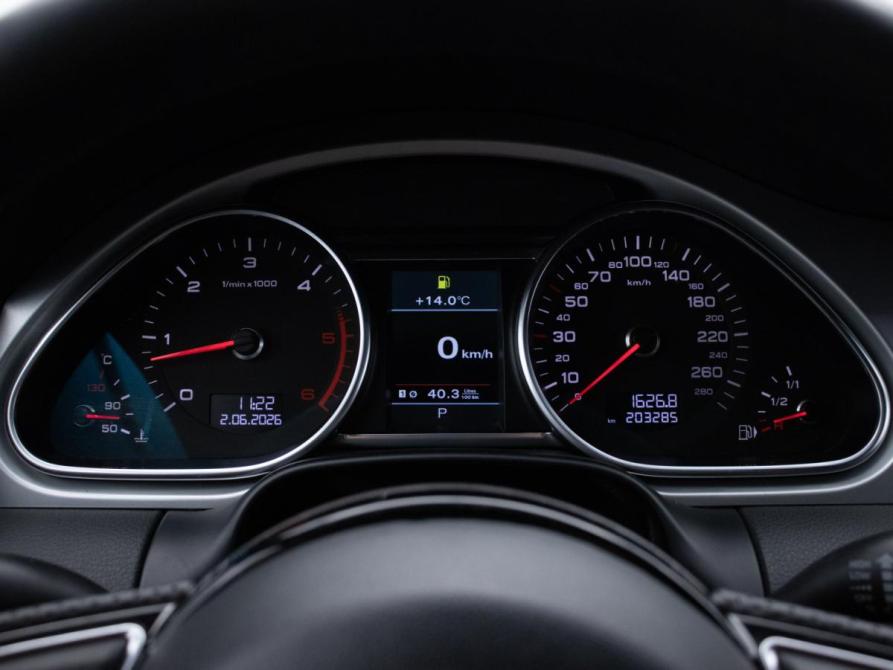 Audi Q7 I (4L) Рестайлинг Москва  - изображение 13