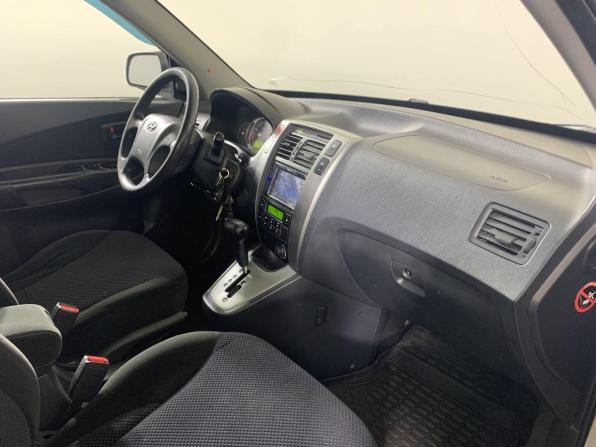 Hyundai Tucson I с пробегом 2008 года, цена 660 000 рублей, 302065 км, внедорожник, Автокод Объявления