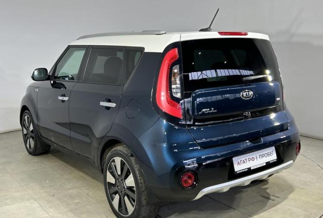 Kia Soul II Рестайлинг с пробегом 2017 года, цена 1 650 000 рублей, 43640 км, хэтчбек, Автокод Объявления