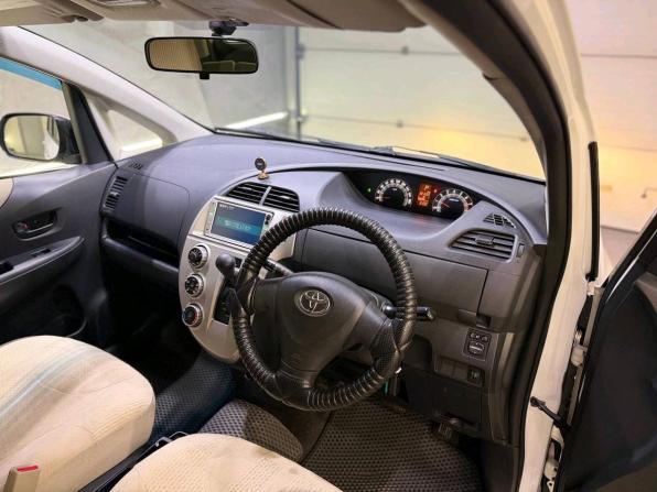 Toyota Ractis I с пробегом 2008 года, цена 599 000 рублей, 301602 км, хэтчбек, Автокод Объявления