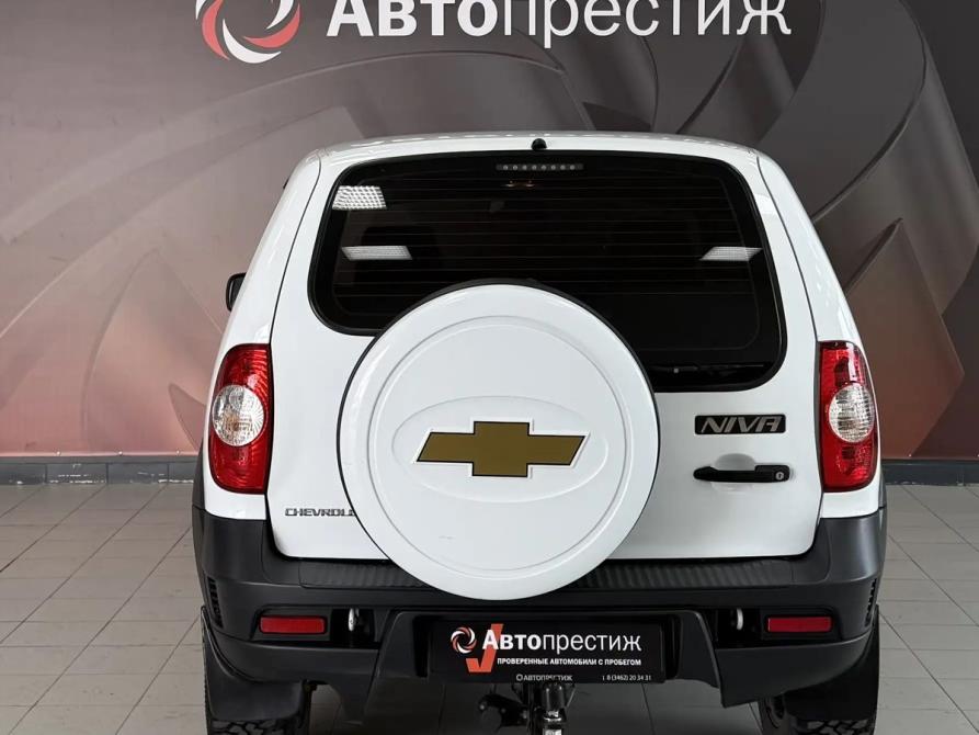 Chevrolet Niva I Рестайлинг Сургут  - изображение 8