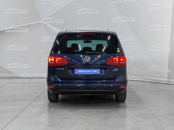 Volkswagen Sharan II с пробегом 2011 года, цена 999 000 рублей, 170000 км, минивэн, Автокод Объявления