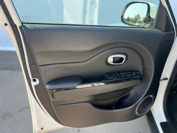 Kia Soul II с пробегом 2016 года, цена 1 420 000 рублей, 95000 км, хэтчбек, Автокод Объявления