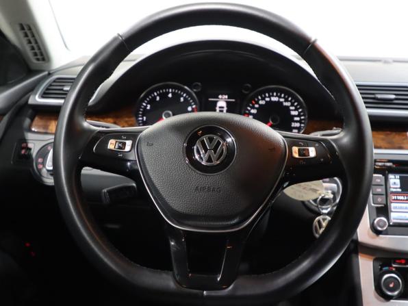 Volkswagen Passat CC I с пробегом 2011 года, цена 1 699 000 рублей, 80314 км, седан, Автокод Объявления