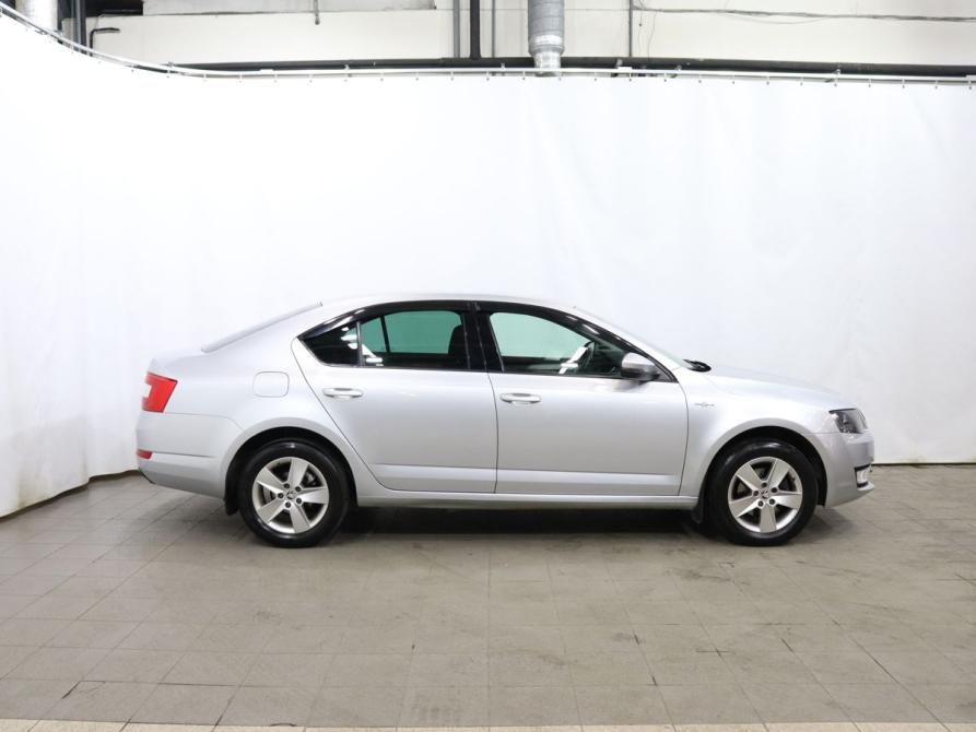 Skoda Octavia III (A7) Москва  - изображение 7