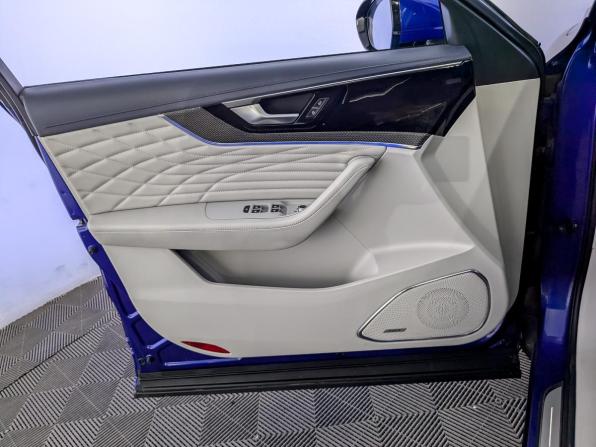 Hongqi HS5 I с пробегом 2023 года, цена 2 495 000 рублей, 78155 км, внедорожник, Автокод Объявления