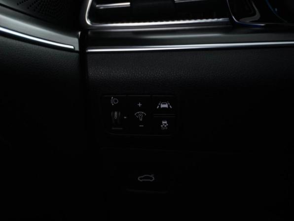Kia K5 III с пробегом 2021 года, цена 2 743 999 рублей, 89386 км, седан, Автокод Объявления