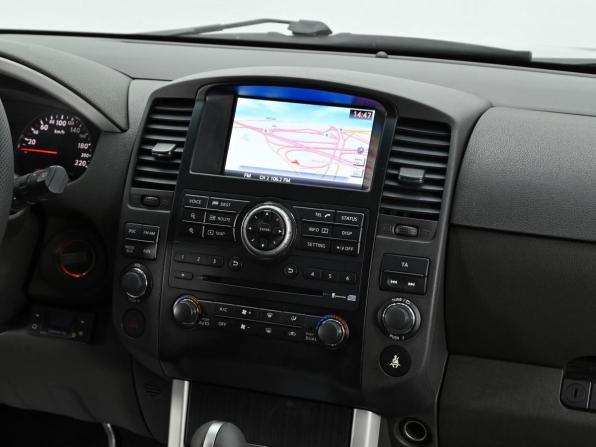 Nissan Pathfinder III Рестайлинг с пробегом 2013 года, цена 1 449 000 рублей, 157000 км, внедорожник, Автокод Объявления