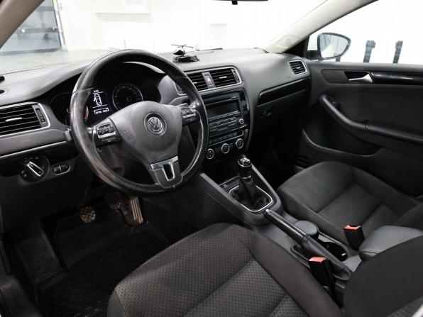 Volkswagen Jetta VI с пробегом 2012 года, цена 945 000 рублей, 142983 км, седан, Автокод Объявления