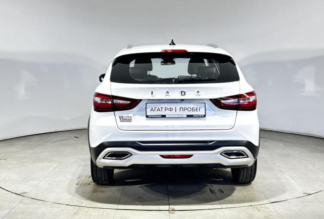 Lada (ВАЗ) Vesta I Рестайлинг (NG) с пробегом 2024 года, цена 1 490 000 рублей, 43794 км, универсал, Автокод Объявления