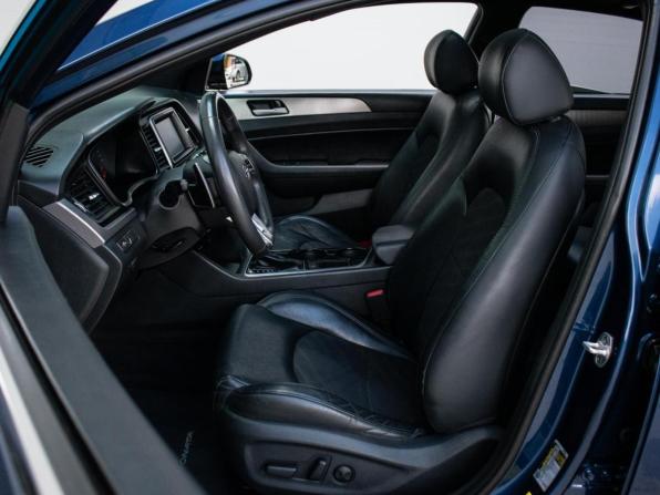 Hyundai Sonata VII (LF) Рестайлинг с пробегом 2017 года, цена 1 498 000 рублей, 157571 км, седан, Автокод Объявления