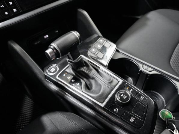 Kia Sportage V с пробегом 2023 года, цена 2 969 000 рублей, 71000 км, внедорожник, Автокод Объявления