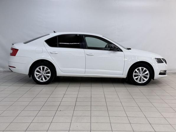 Skoda Octavia III (A7) Рестайлинг с пробегом 2018 года, цена 1 499 000 рублей, 134134 км, универсал, Автокод Объявления