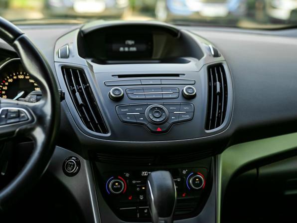 Ford Kuga II Рестайлинг с пробегом 2017 года, цена 1 650 000 рублей, 108212 км, внедорожник, Автокод Объявления