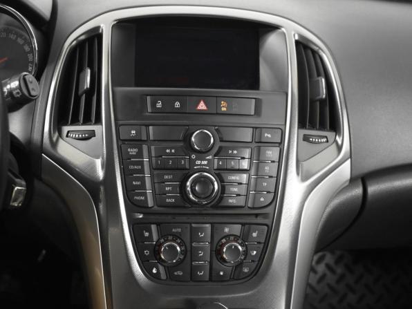 Opel Astra J с пробегом 2011 года, цена 689 900 рублей, 191091 км, хэтчбек, Автокод Объявления
