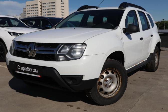 Renault Duster I Рестайлинг с пробегом 2017 года, цена 849 000 рублей, 215000 км, внедорожник, Автокод Объявления