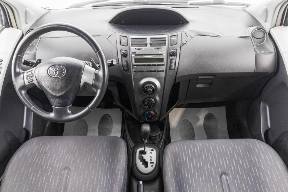 Toyota Yaris II Рестайлинг Барнаул  - изображение 10