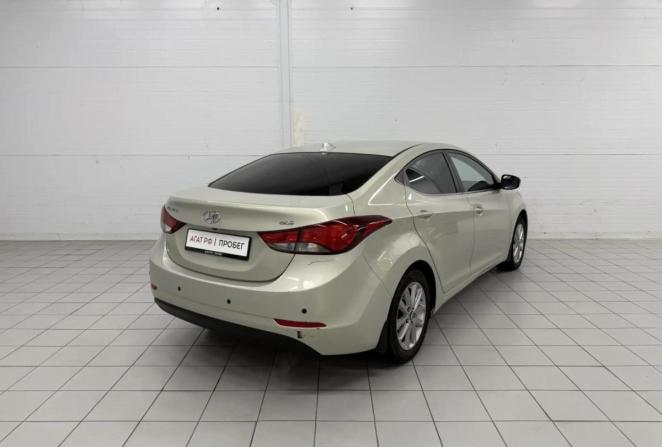 Hyundai Elantra V (MD) Рестайлинг с пробегом 2015 года, цена 890 000 рублей, 206876 км, седан, Автокод Объявления