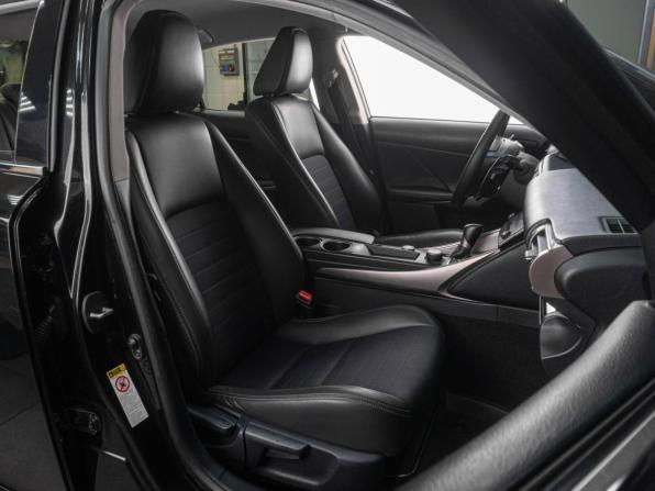 Lexus IS III с пробегом 2014 года, цена 2 235 000 рублей, 206524 км, седан, Автокод Объявления