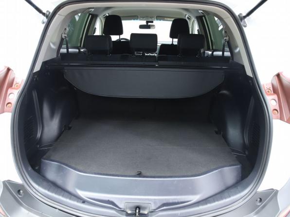 Toyota RAV4 IV (XA40) с пробегом 2014 года, цена 2 090 000 рублей, 115782 км, внедорожник, Автокод Объявления