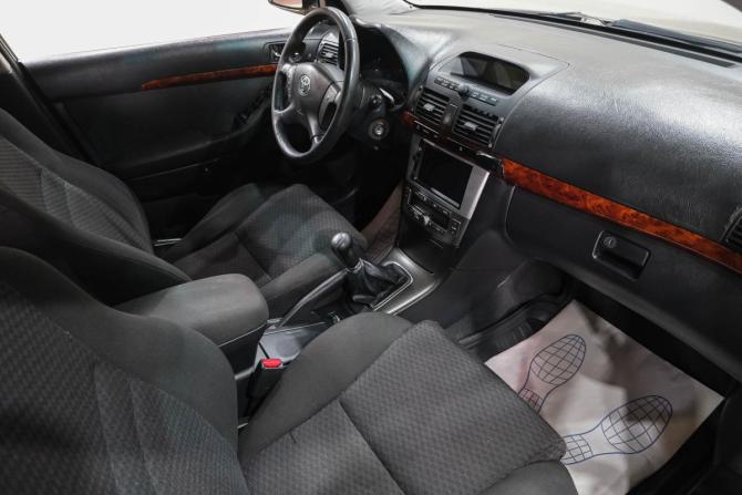 Toyota Avensis II с пробегом 2005 года, цена 729 000 рублей, 275000 км, седан, Автокод Объявления