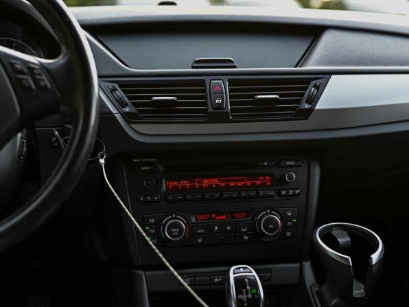 BMW X1 I (E84) Рестайлинг с пробегом 2014 года, цена 1 730 000 рублей, 101737 км, внедорожник, Автокод Объявления