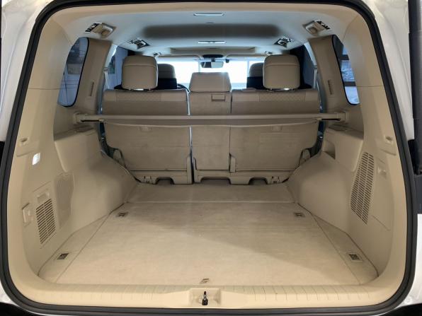 Toyota Land Cruiser 300 Series с пробегом 2021 года, цена 10 999 000 рублей, 76350 км, внедорожник, Автокод Объявления