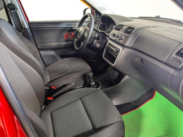 Skoda Fabia II Рестайлинг с пробегом 2012 года, цена 499 900 рублей, 217450 км, хэтчбек, Автокод Объявления